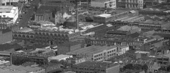 1952 view of Swanston Street wall from North East.